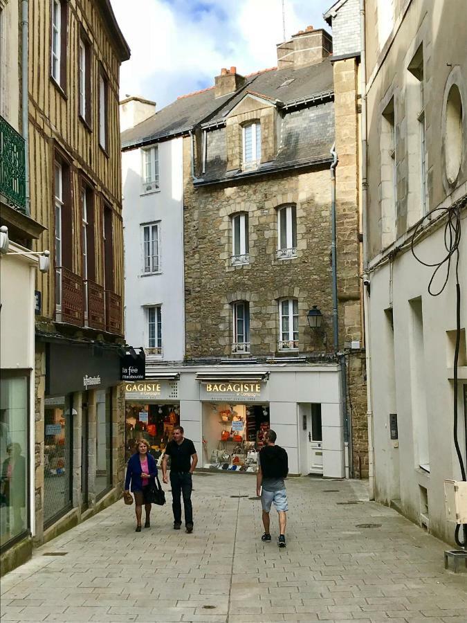 Appartements De Caractere Centre Vannes Bagian luar foto